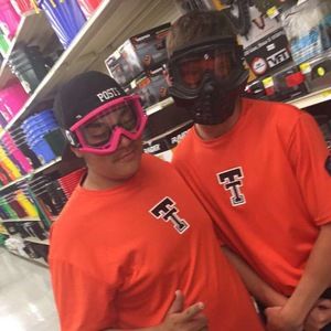 Meet your Posher, Cameron